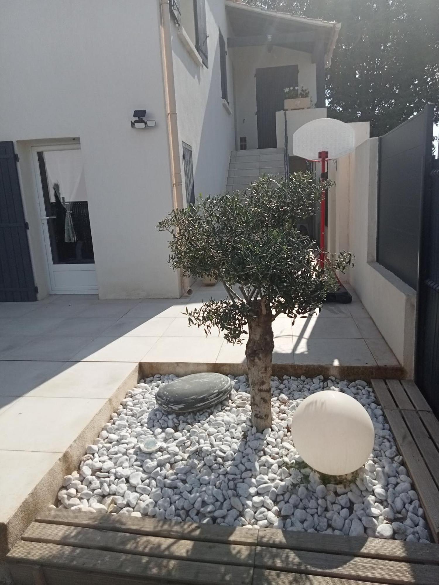 Appartement Les Lauriers Roses à Fontvieille Extérieur photo